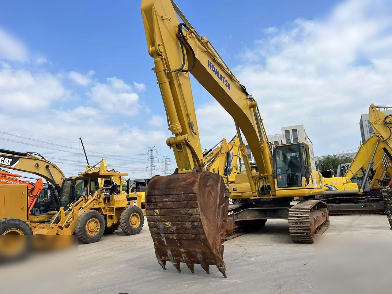 KOMATSU PC400-8R - Lintekskavaator: pilt 3 KOMATSU PC400-8R - Lintekskavaator: pilt 3