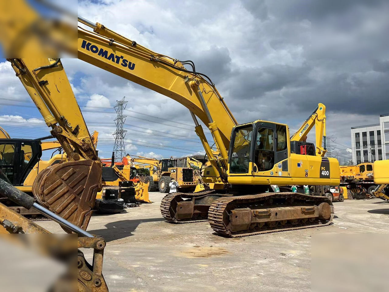 KOMATSU PC400-8R - Lintekskavaator: pilt 2 KOMATSU PC400-8R - Lintekskavaator: pilt 2