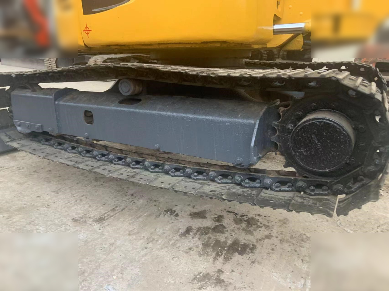 KOMATSU PC40MR-2 - Miniekskavaator: pilt 2 KOMATSU PC40MR-2 - Miniekskavaator: pilt 2