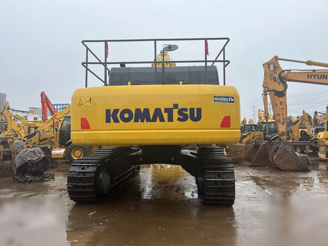 KOMATSU PC450-8 - Lintekskavaator: pilt 3 KOMATSU PC450-8 - Lintekskavaator: pilt 3