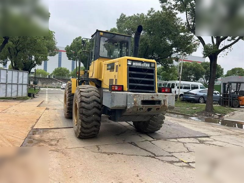 KOMATSU WA320-3 - Rataslaadur: pilt 4 KOMATSU WA320-3 - Rataslaadur: pilt 4