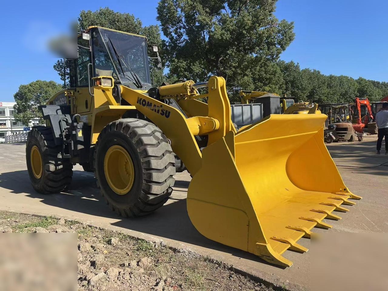 KOMATSU WA320-5 - Rataslaadur: pilt 2 KOMATSU WA320-5 - Rataslaadur: pilt 2