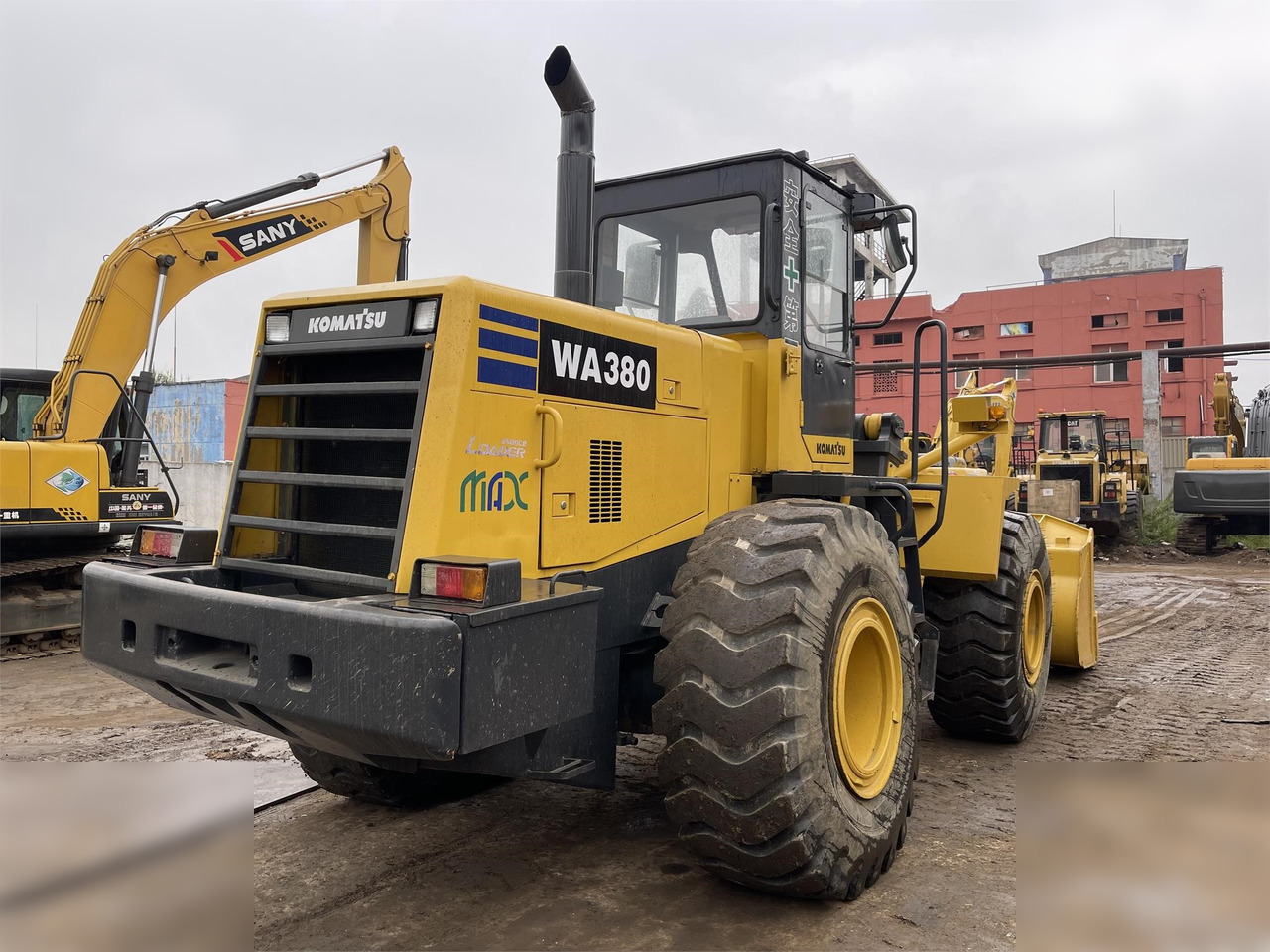 KOMATSU WA380-3 - Rataslaadur: pilt 2 KOMATSU WA380-3 - Rataslaadur: pilt 2