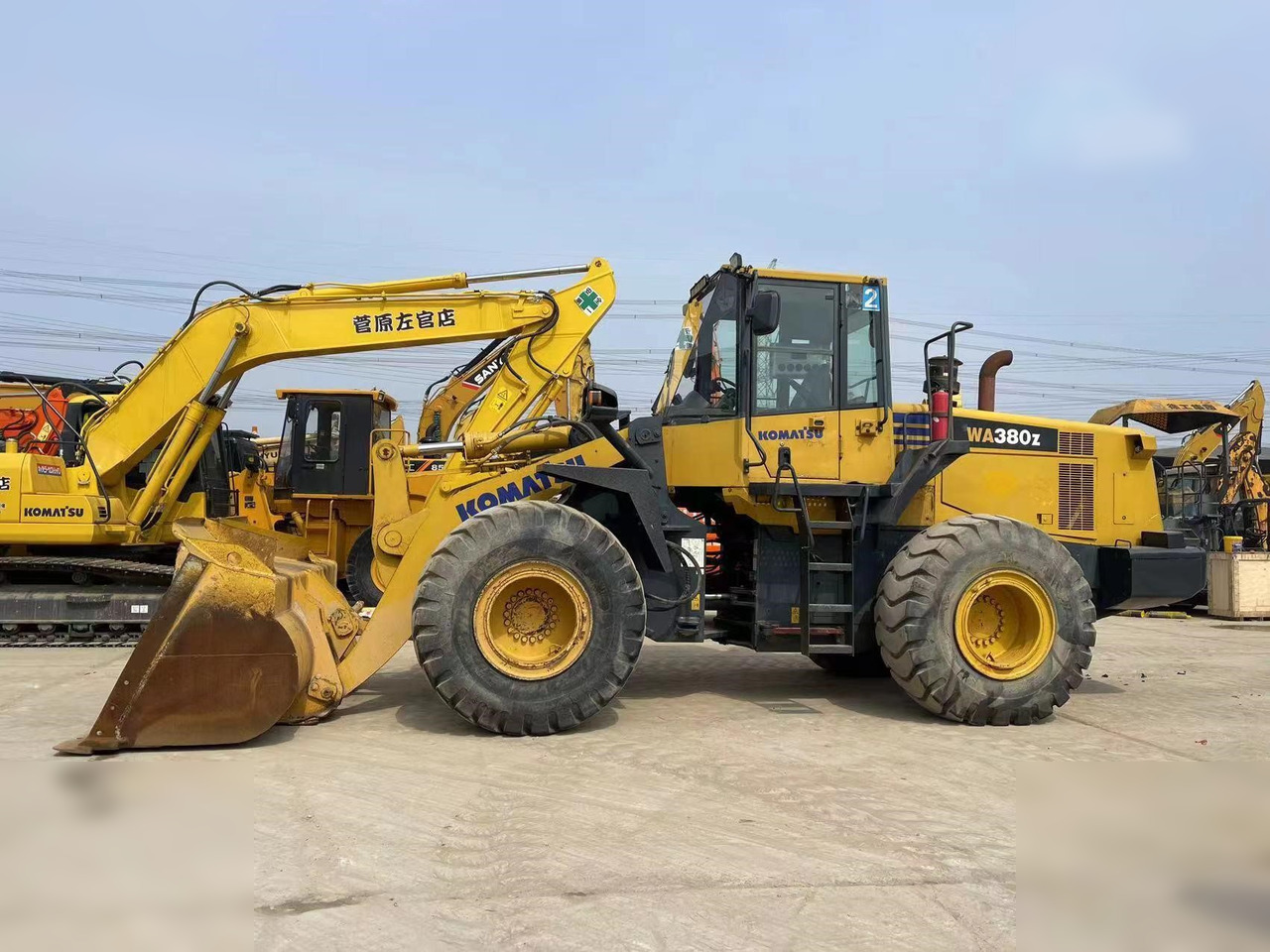 KOMATSU WA380Z-6 - Rataslaadur: pilt 5 KOMATSU WA380Z-6 - Rataslaadur: pilt 5