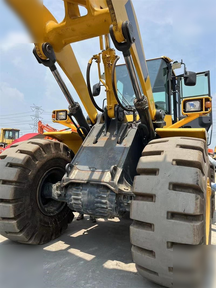 Rataslaadur KOMATSU WA470-6: pilt 9