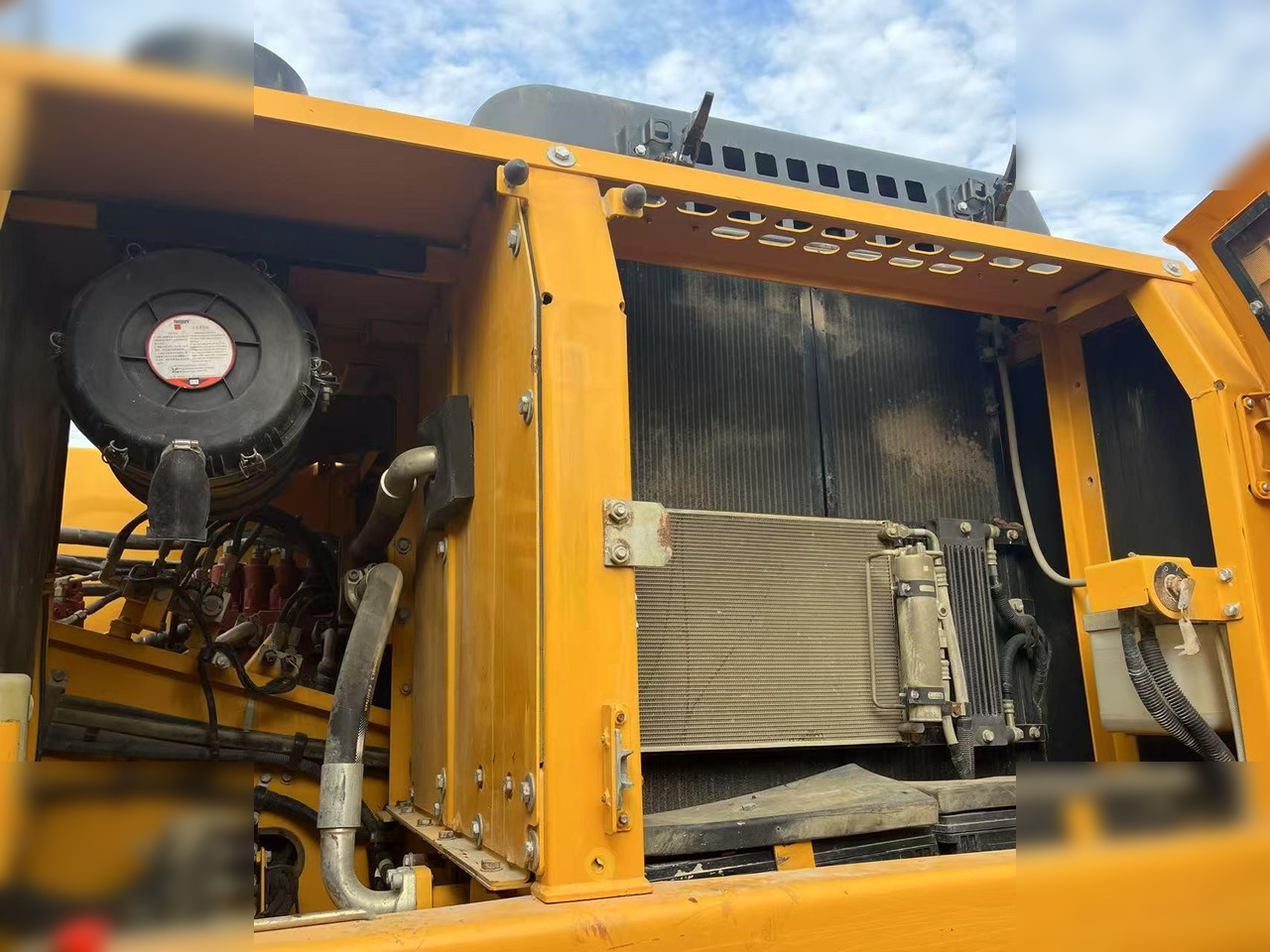 LIUGONG 926E - Lintekskavaator: pilt 4 LIUGONG 926E - Lintekskavaator: pilt 4