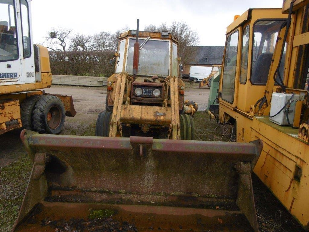 Massey Ferguson 50B industritraktor, rep.objekt. - Rataslaadur: pilt 2 Massey Ferguson 50B industritraktor, rep.objekt. - Rataslaadur: pilt 2