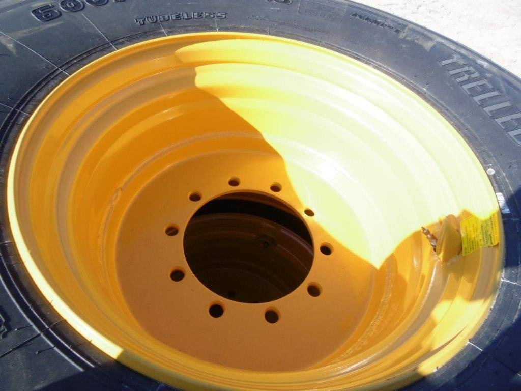 Trelleborg Twin 600-55-26,5 - Rehv - Ehitusmasinad: pilt 1 Trelleborg Twin 600-55-26,5 - Rehv - Ehitusmasinad: pilt 1