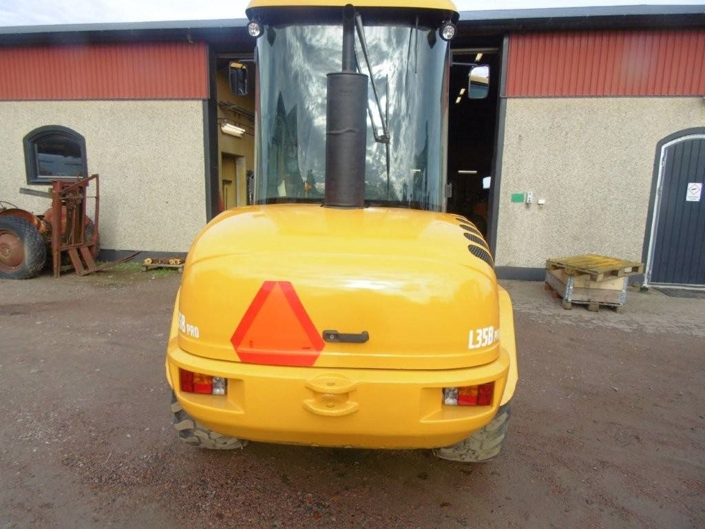 Volvo L 35 - Rataslaadur: pilt 3 Volvo L 35 - Rataslaadur: pilt 3