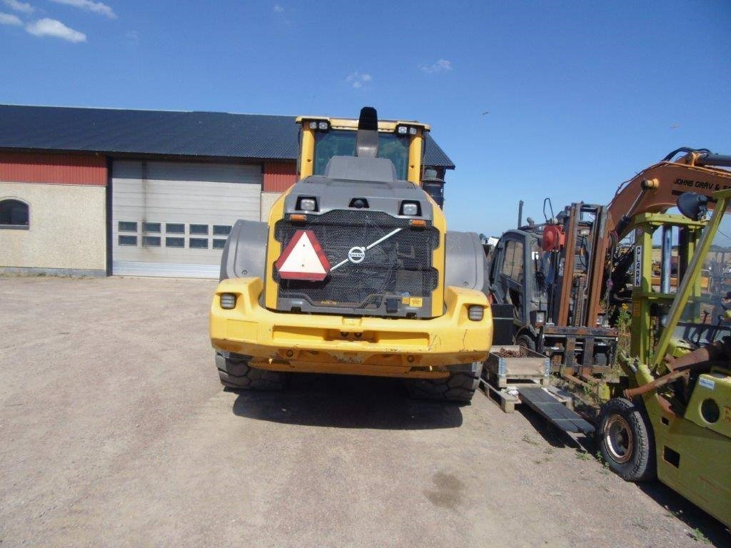 Volvo L110 H med optishift Fullutrustad med CDC-våg-kamr - Rataslaadur: pilt 2 Volvo L110 H med optishift Fullutrustad med CDC-våg-kamr - Rataslaadur: pilt 2