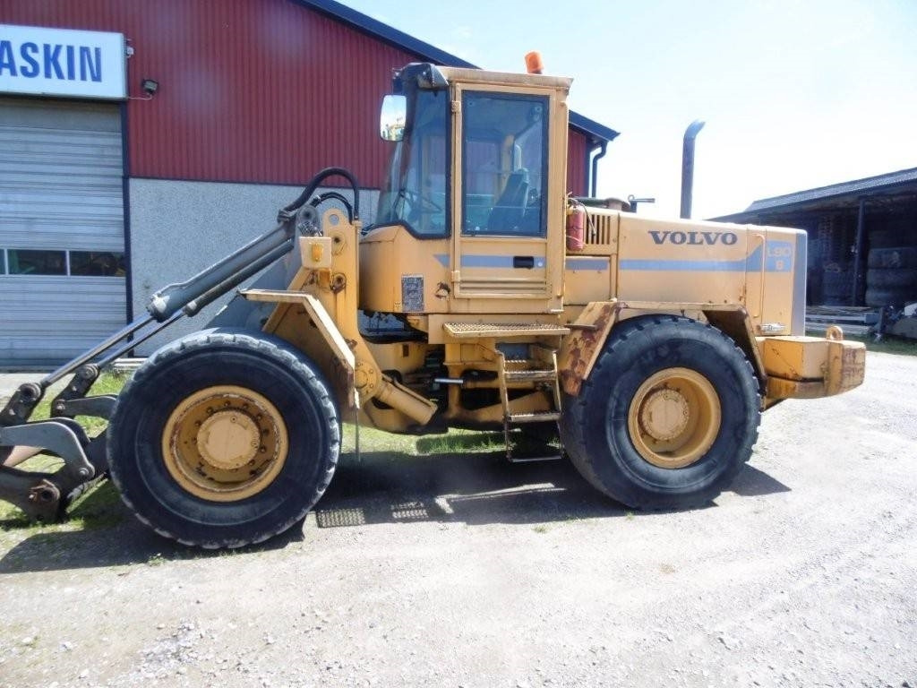 Volvo L90B - Rataslaadur: pilt 1 Volvo L90B - Rataslaadur: pilt 1