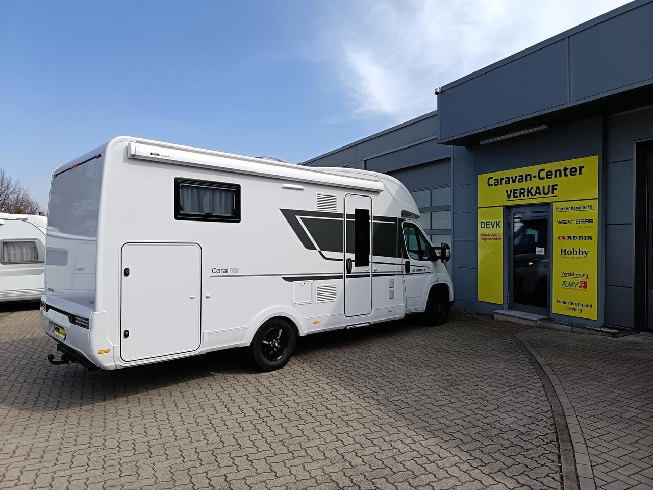 Adria Coral ALL-IN 650 DL*LUFTFEDERUNG HA*SOLAR*SOFORT - Poolintegreeritud matkaauto: pilt 4 Adria Coral ALL-IN 650 DL*LUFTFEDERUNG HA*SOLAR*SOFORT - Poolintegreeritud matkaauto: pilt 4