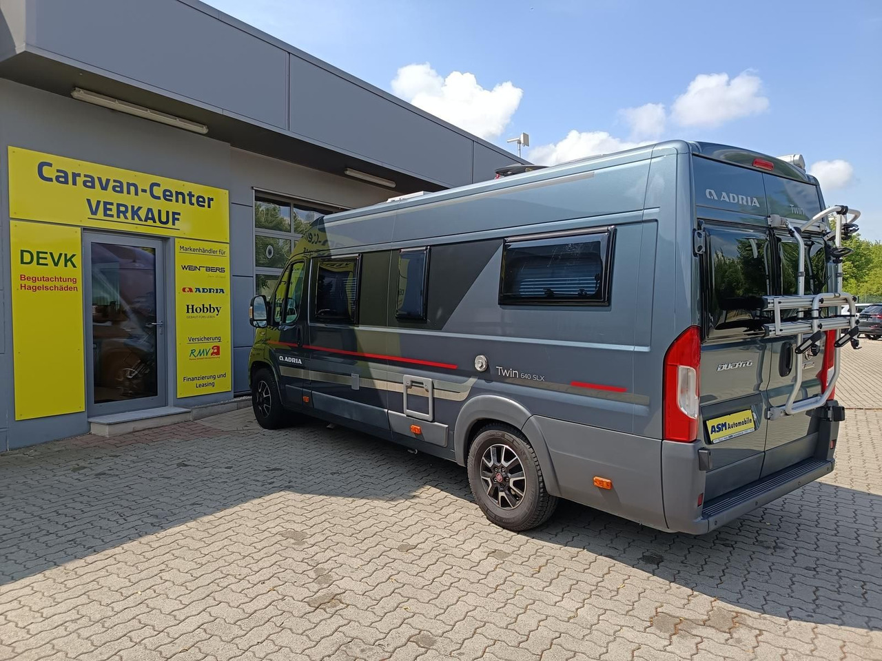 Adria Twin 640SLX Platinum*MARKISE*TV*SAT*FAHRRADTRÄG. - Campervan: pilt 5 Adria Twin 640SLX Platinum*MARKISE*TV*SAT*FAHRRADTRÄG. - Campervan: pilt 5
