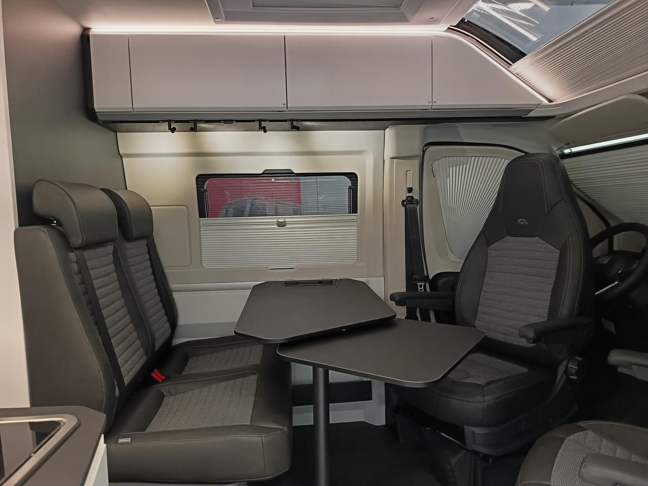 Campervan Adria Twin Edition 640 SGX Maxi 132kW*138L KÜHLSCHRANK: pilt 13