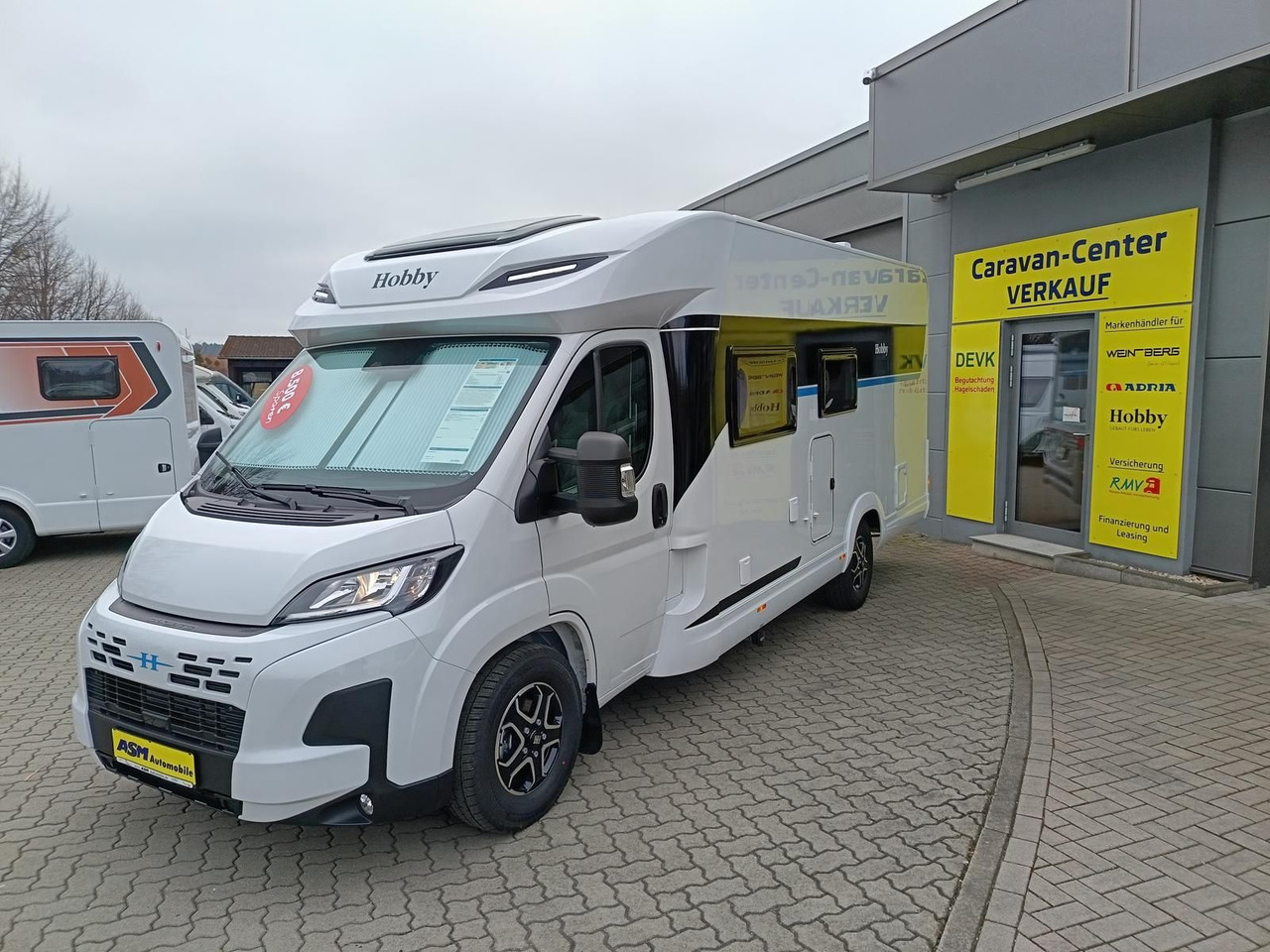 Hobby Ontour T 700 FH*180PS*CAMPERNET*LITHIUM*MARKISE* - Poolintegreeritud matkaauto: pilt 4 Hobby Ontour T 700 FH*180PS*CAMPERNET*LITHIUM*MARKISE* - Poolintegreeritud matkaauto: pilt 4