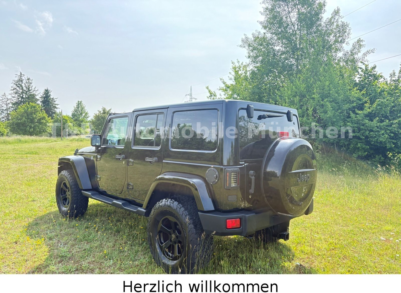 Jeep Wrangler*Unlimited*Sahara*Softtop*EchtHingucker* - Maastur: pilt 4 Jeep Wrangler*Unlimited*Sahara*Softtop*EchtHingucker* - Maastur: pilt 4