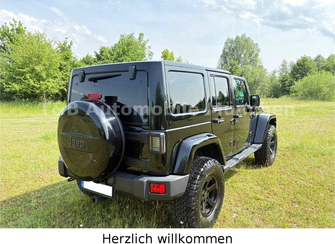 Jeep Wrangler*Unlimited*Sahara*Softtop*EchtHingucker* - Maastur: pilt 5 Jeep Wrangler*Unlimited*Sahara*Softtop*EchtHingucker* - Maastur: pilt 5