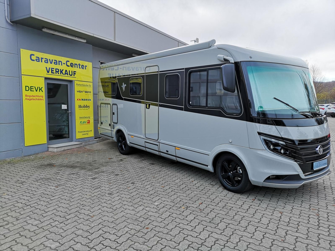 Niesmann + Bischoff iSmove 6.9 E 132 kW+AHK+SOLAR+ALDE+KLIMA+NAVI - Täisintegreeritud matkaauto: pilt 3 Niesmann + Bischoff iSmove 6.9 E 132 kW+AHK+SOLAR+ALDE+KLIMA+NAVI - Täisintegreeritud matkaauto: pilt 3