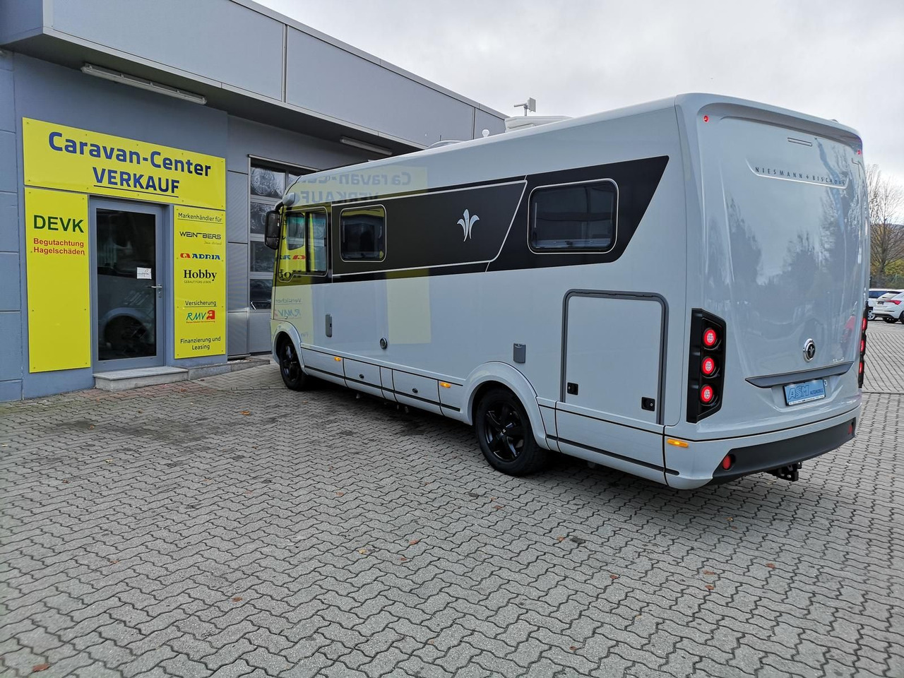 Niesmann + Bischoff iSmove 6.9 E 132 kW+AHK+SOLAR+ALDE+KLIMA+NAVI - Täisintegreeritud matkaauto: pilt 5 Niesmann + Bischoff iSmove 6.9 E 132 kW+AHK+SOLAR+ALDE+KLIMA+NAVI - Täisintegreeritud matkaauto: pilt 5