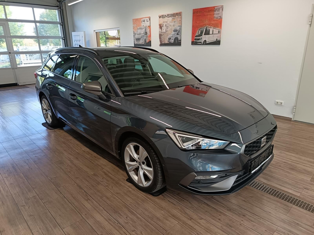 Seat Leon Sportstourer 1,5TSI FR*NAVI*LED*SOUND*R-KAM - Universaal: pilt 3 Seat Leon Sportstourer 1,5TSI FR*NAVI*LED*SOUND*R-KAM - Universaal: pilt 3