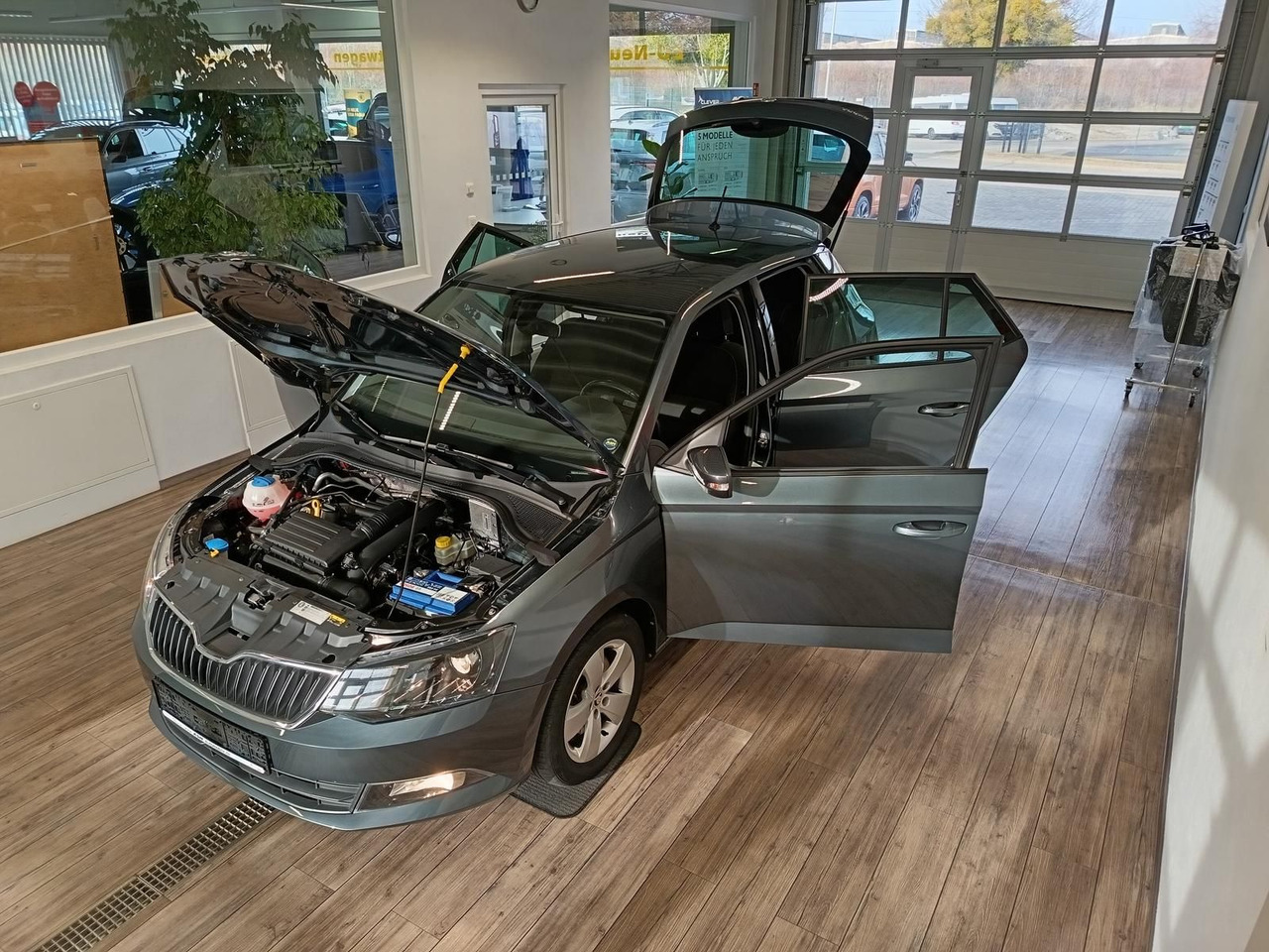 Skoda Fabia Style 1,2 TSI 81 kW DSG*PDC*SHZ*TEMP*KLIMA - Auto: pilt 2 Skoda Fabia Style 1,2 TSI 81 kW DSG*PDC*SHZ*TEMP*KLIMA - Auto: pilt 2