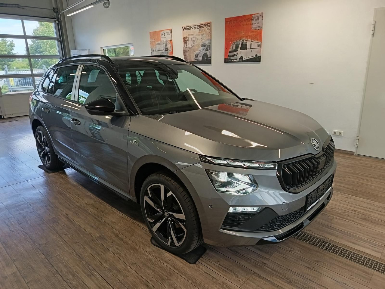 Skoda Kamiq Monte Carlo 1.5 TSI DSG*5J.GARANTIE*PANO* - Maastur: pilt 3 Skoda Kamiq Monte Carlo 1.5 TSI DSG*5J.GARANTIE*PANO* - Maastur: pilt 3
