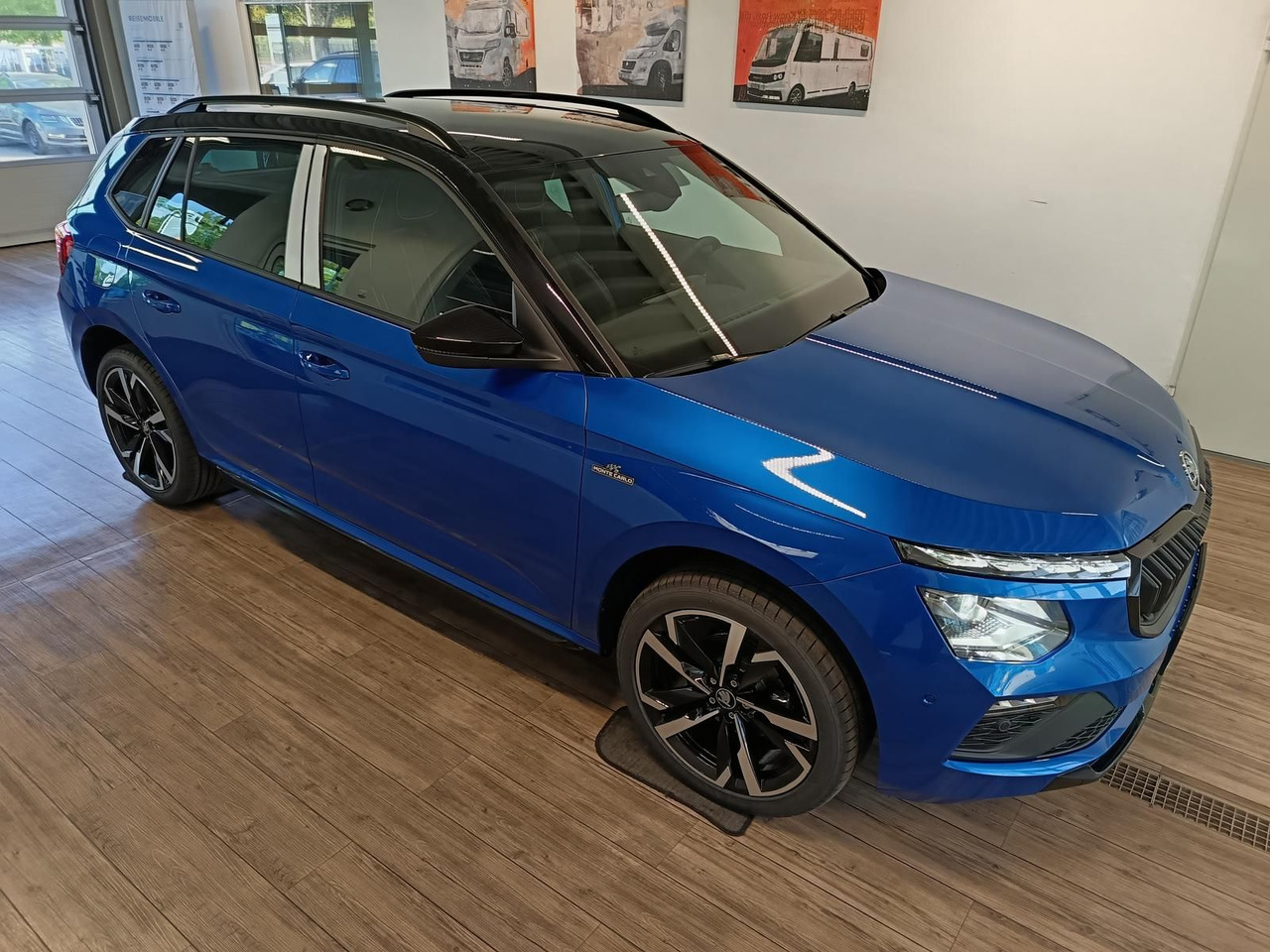 Skoda Kamiq Monte Carlo 1,5 TSI DSG*PANO*AHK*5J.GARANT - Maastur: pilt 3 Skoda Kamiq Monte Carlo 1,5 TSI DSG*PANO*AHK*5J.GARANT - Maastur: pilt 3
