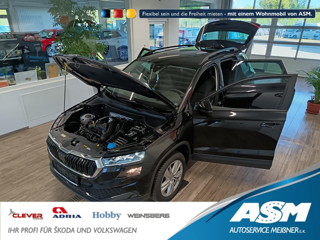 Skoda Karoq Selection 1,5TSI*NAVI*AHK-VORBER*LED*R-KAM - Maastur: pilt 1 Skoda Karoq Selection 1,5TSI*NAVI*AHK-VORBER*LED*R-KAM - Maastur: pilt 1