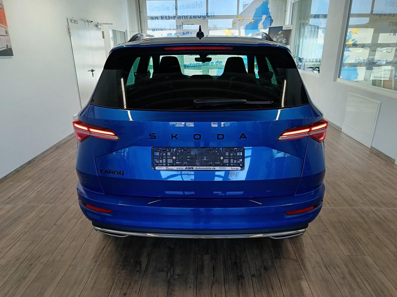 Skoda Karoq Sportline 1,5TSI DSG*AHK*360°*5J.GARANTIE* - Maastur: pilt 5 Skoda Karoq Sportline 1,5TSI DSG*AHK*360°*5J.GARANTIE* - Maastur: pilt 5