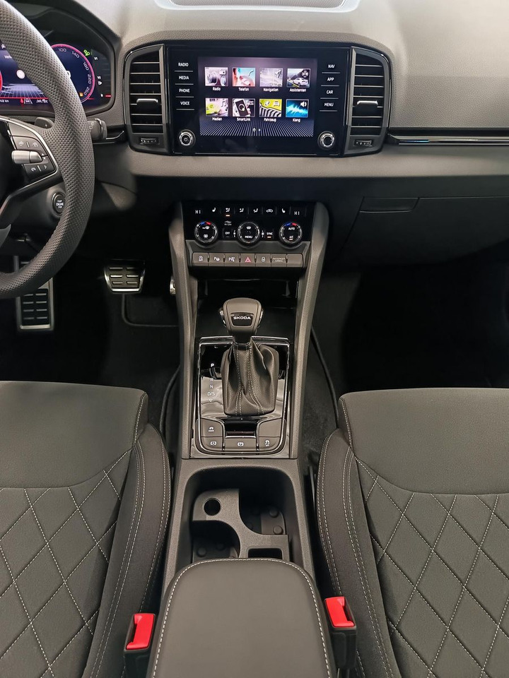 Maastur Skoda Karoq Sportline 1,5TSI DSG*AHK*360°*5J.GARANTIE*: pilt 10