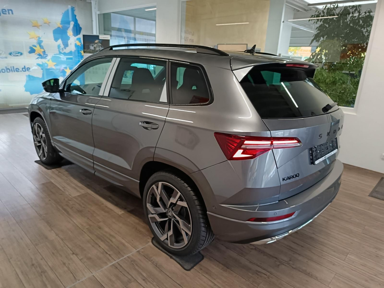 Skoda Karoq Sportline 2,0 TDI 4x4*AHK*PSD*STD.HZG*DCC* - Maastur: pilt 4 Skoda Karoq Sportline 2,0 TDI 4x4*AHK*PSD*STD.HZG*DCC* - Maastur: pilt 4