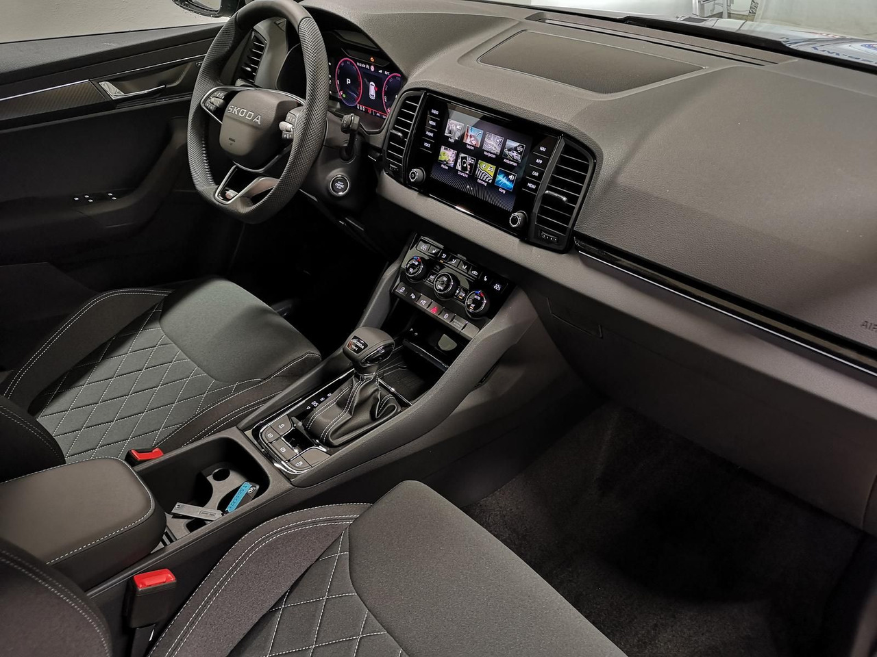 Maastur Skoda Karoq Sportline 2,0TDI DSG 4x4*PSD*AHK*360°*NAVI: pilt 20