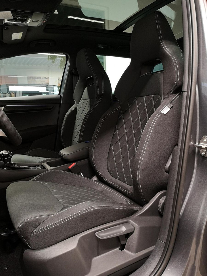 Maastur Skoda Karoq Sportline 2,0TDI DSG 4x4*PSD*AHK*360°*NAVI: pilt 19
