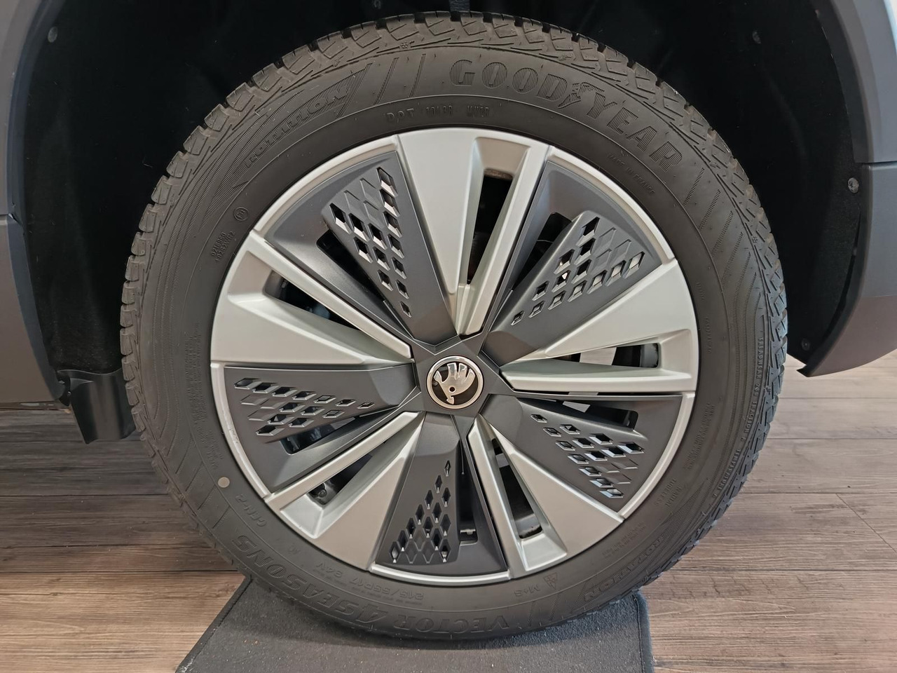 Maastur Skoda Karoq Style 1,5TSI DSG*AHK-VORBER*NAVI*LED*R-KAM: pilt 21 Maastur Skoda Karoq Style 1,5TSI DSG*AHK-VORBER*NAVI*LED*R-KAM: pilt 21