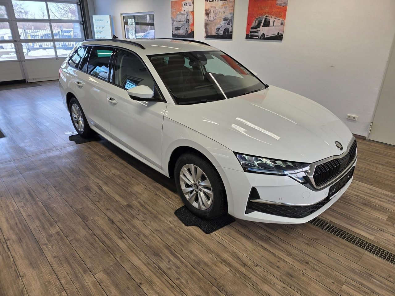 Skoda Octavia Combi Selection DSG*LED*ACC*WINTERPAKET* - Auto: pilt 3 Skoda Octavia Combi Selection DSG*LED*ACC*WINTERPAKET* - Auto: pilt 3