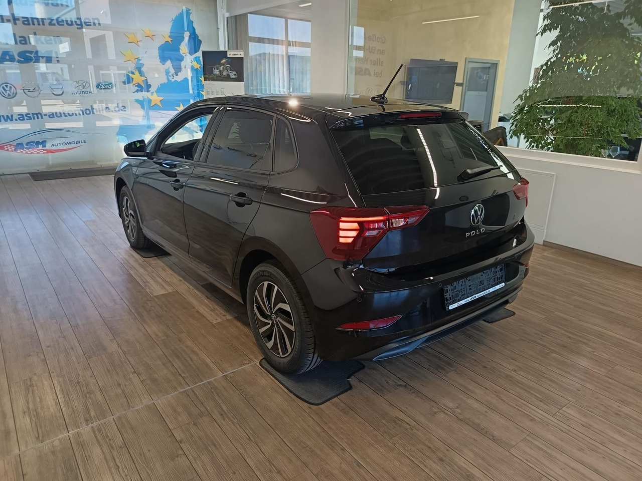 Volkswagen Polo Life 1.0 TSI 70kW DSG*LED*ACC*R-KAM*DAB*PDC - Auto: pilt 4 Volkswagen Polo Life 1.0 TSI 70kW DSG*LED*ACC*R-KAM*DAB*PDC - Auto: pilt 4