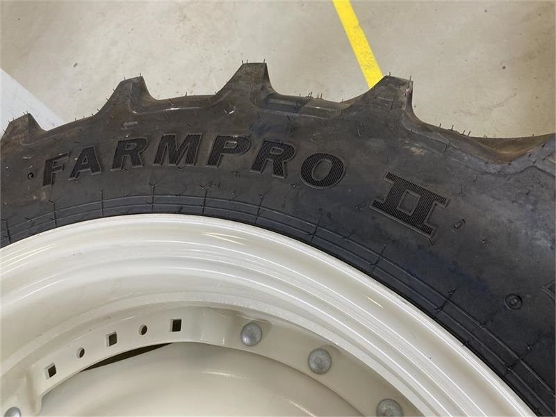 Alliance Farm Pro II 11.2R24 - 280/85R24 - Rehv - Põllutööseade: pilt 4 Alliance Farm Pro II 11.2R24 - 280/85R24 - Rehv - Põllutööseade: pilt 4