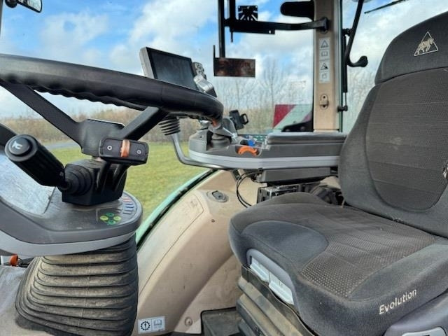 Fendt 720 Vario S4 Profi - Traktor: pilt 4 Fendt 720 Vario S4 Profi - Traktor: pilt 4