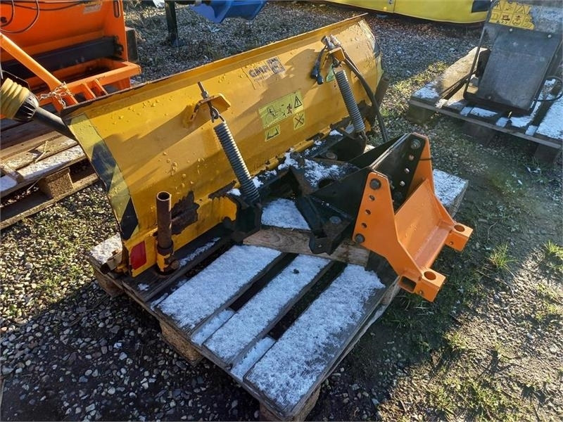 GMR FS1300L Med Stiga Titan ophæng - Lumesahk - Põllutööseade: pilt 5 GMR FS1300L Med Stiga Titan ophæng - Lumesahk - Põllutööseade: pilt 5