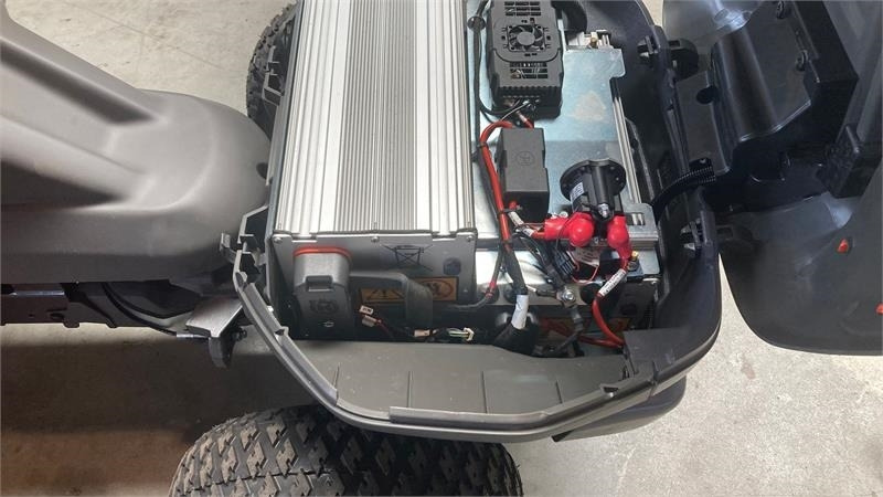 Muruniiduk Husqvarna R200IX AWD Elektrisk: pilt 13