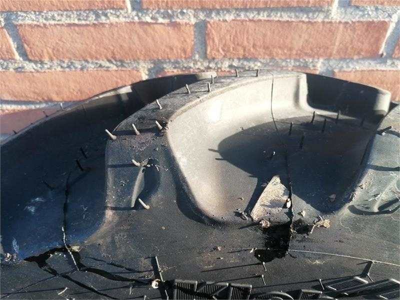 Kleber 300/70R20 - Rehv - Kommunaal-/ Erisõiduk: pilt 2 Kleber 300/70R20 - Rehv - Kommunaal-/ Erisõiduk: pilt 2