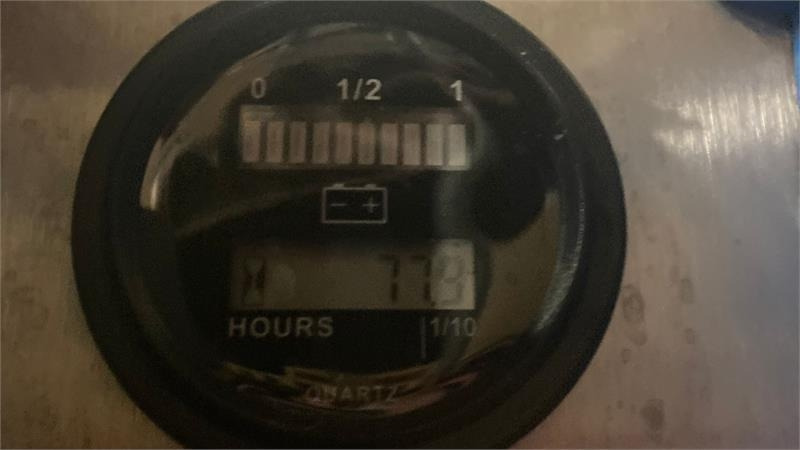 Kommunaal-/ Erisõiduk Purewash X-Weed E2 Med Fort El-undervogn: pilt 7