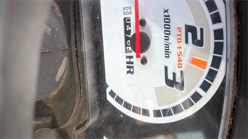 Kubota B2530 HST B2530 - Munitsipaaltraktor: pilt 5 Kubota B2530 HST B2530 - Munitsipaaltraktor: pilt 5