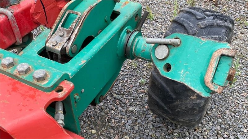 Kverneland EG 100-300-28 - Ader: pilt 4 Kverneland EG 100-300-28 - Ader: pilt 4