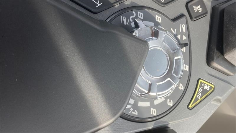 Traktor Massey Ferguson 5S.145 Exclusive Dyna-6 Exclusive: pilt 17 Traktor Massey Ferguson 5S.145 Exclusive Dyna-6 Exclusive: pilt 17