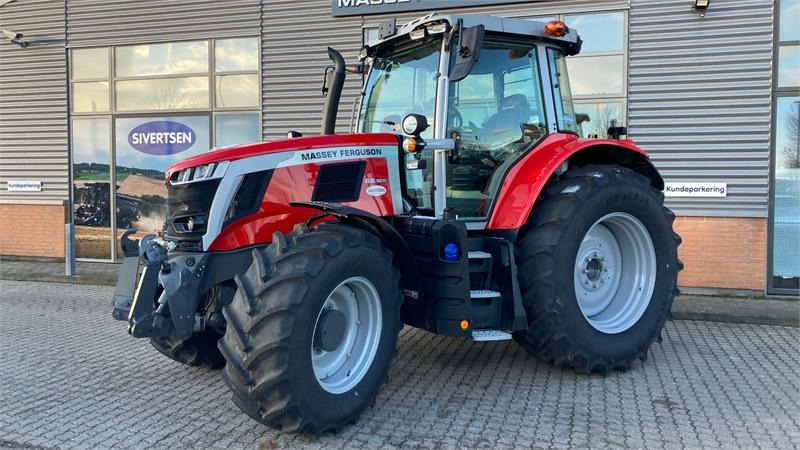 Massey Ferguson 6S.165 Dyna 6 Exclusive - Traktor: pilt 1 Massey Ferguson 6S.165 Dyna 6 Exclusive - Traktor: pilt 1