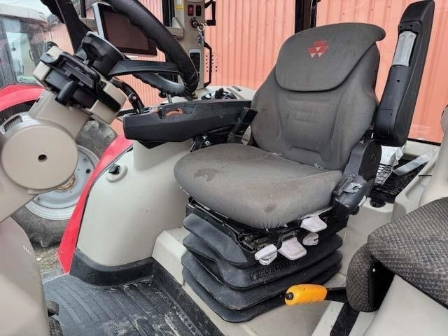 Massey Ferguson 7718S Dyna 6 Efficient inkl. FL4327 Frontlæsser - Traktor: pilt 4 Massey Ferguson 7718S Dyna 6 Efficient inkl. FL4327 Frontlæsser - Traktor: pilt 4