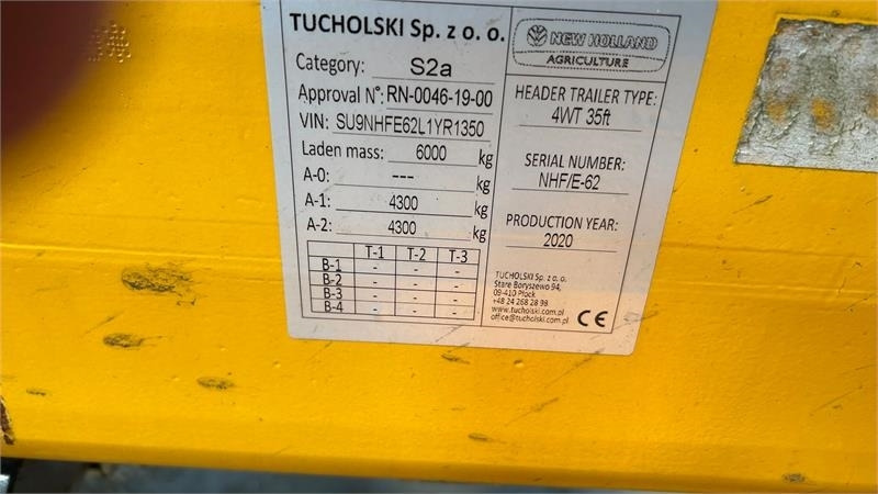 New Holland 4 hjulet skærebordsvogn  - Kombainipäise järelhaagis: pilt 3 New Holland 4 hjulet skærebordsvogn  - Kombainipäise järelhaagis: pilt 3