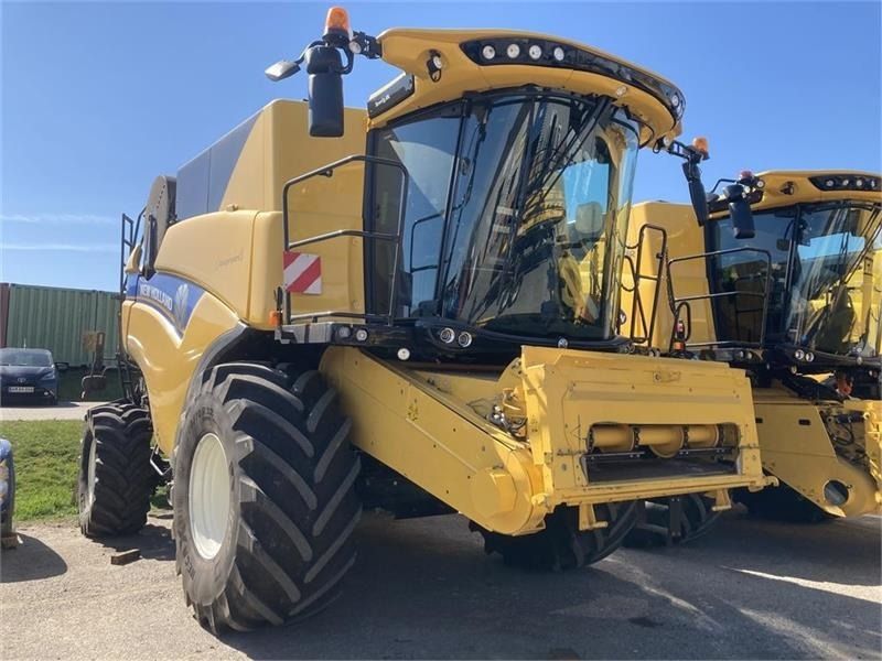 New Holland CX 8.70 SLH - Kombain: pilt 1 New Holland CX 8.70 SLH - Kombain: pilt 1