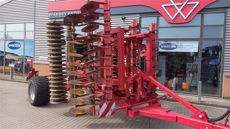 Pöttinger Terradisc 5000 T - Ketasäke: pilt 1 Pöttinger Terradisc 5000 T - Ketasäke: pilt 1